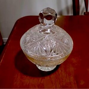 Crystal candy dish stars and fans 6 in diameter